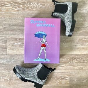 Jeffrey Campbell • Cloudy-V Rain Boots